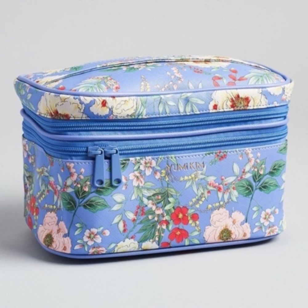 NWOT Yumi Kim Makeup Bag - Picture 1 of 5